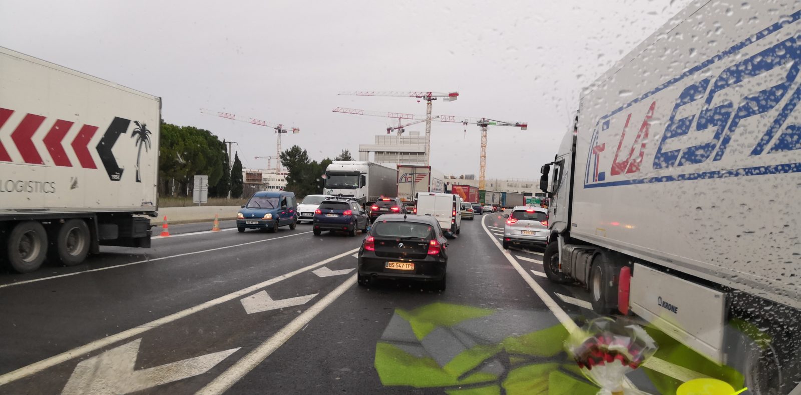 Blockiert durch die Proteste der Gilets jaunes