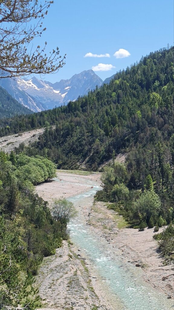 Isar-Radweg oberhalb von Scharnitz